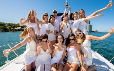 The Ultimate Guide to Yacht Charters in Fort Lauderdale: How to Plan the Perfect Day on the Water