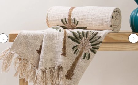 The Ultimate Guide to Choosing the Perfect Sofa Throw Blanket