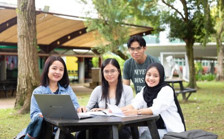 The Rise of Online Article Writing Services: Quality Content at Your Fingertips