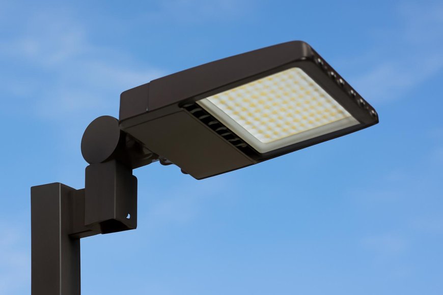 Shoebox Light: A Practical and Efficient Lighting Solution