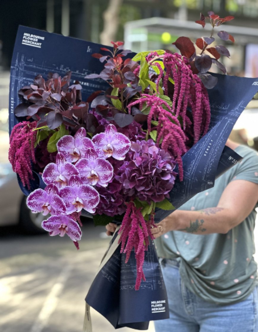 Mark Every Milestone with Style: Graduation & Celebration Flowers in Melbourne CBD